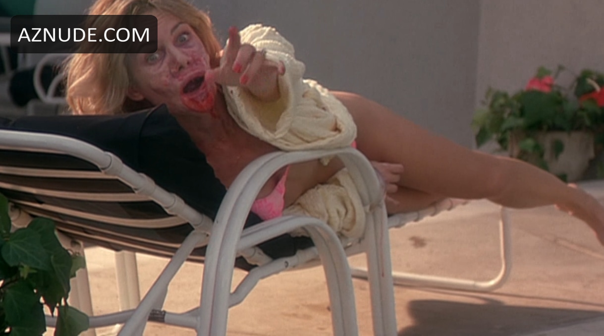 Linda Hoffman in The Dentist, photo 6