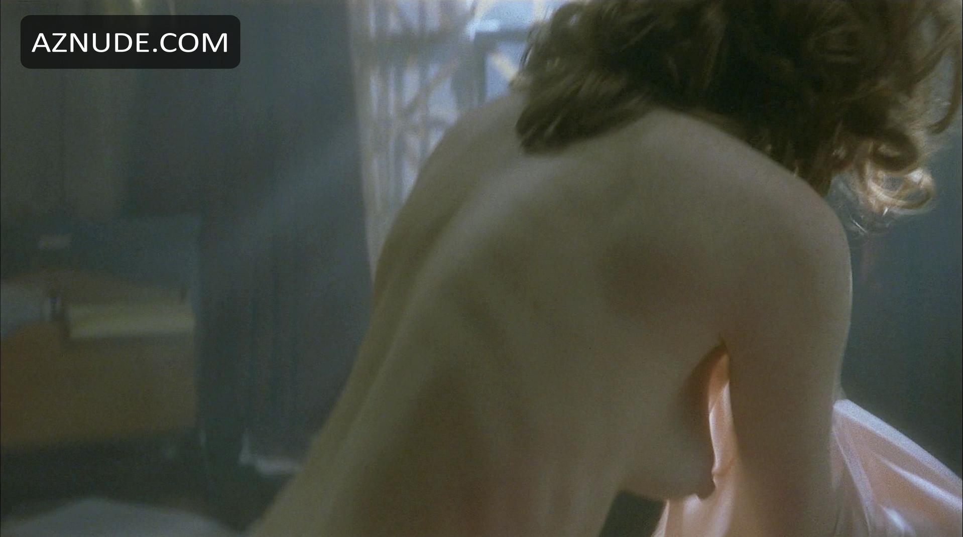 Julianne Moore in The End of the Affair, photo 49