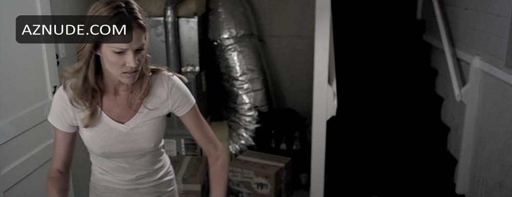Tricia Helfer in Open House, photo 6