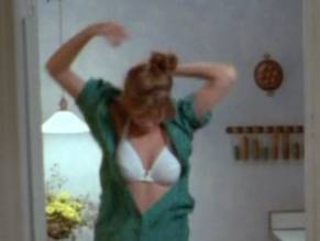 Paulina Porizkova in An/na, photo 7