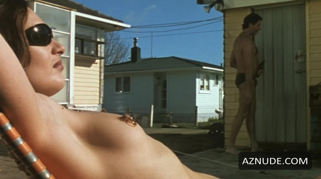 Sophia Hawthorne in Savage Honeymoon (2004-2009), photo 5