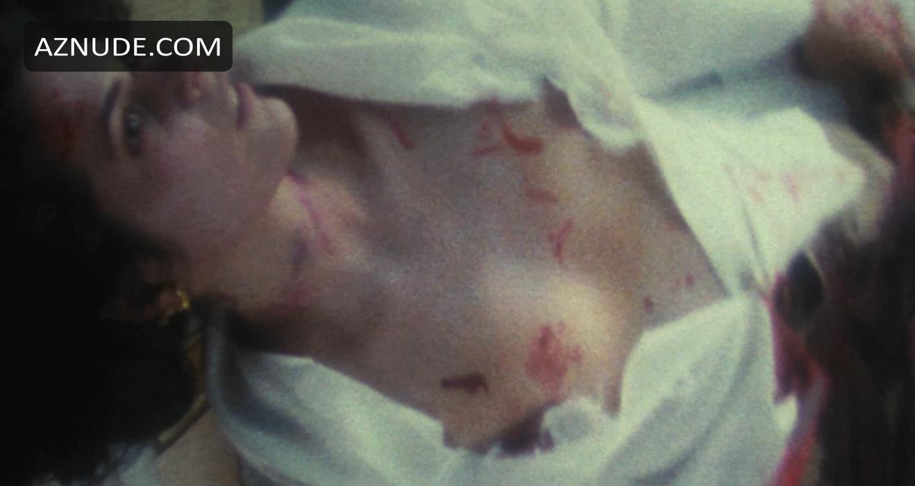 Polly Shannon in Love & Human Remains, photo 1