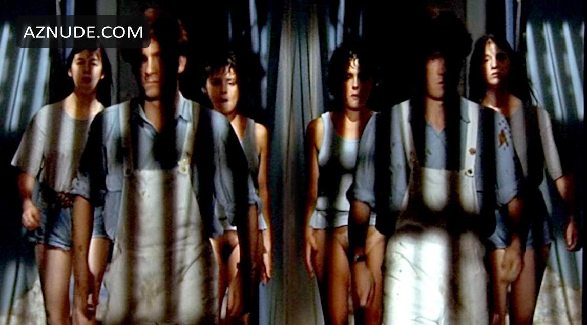Anouk Grinberg in Merci La Vie, photo 7