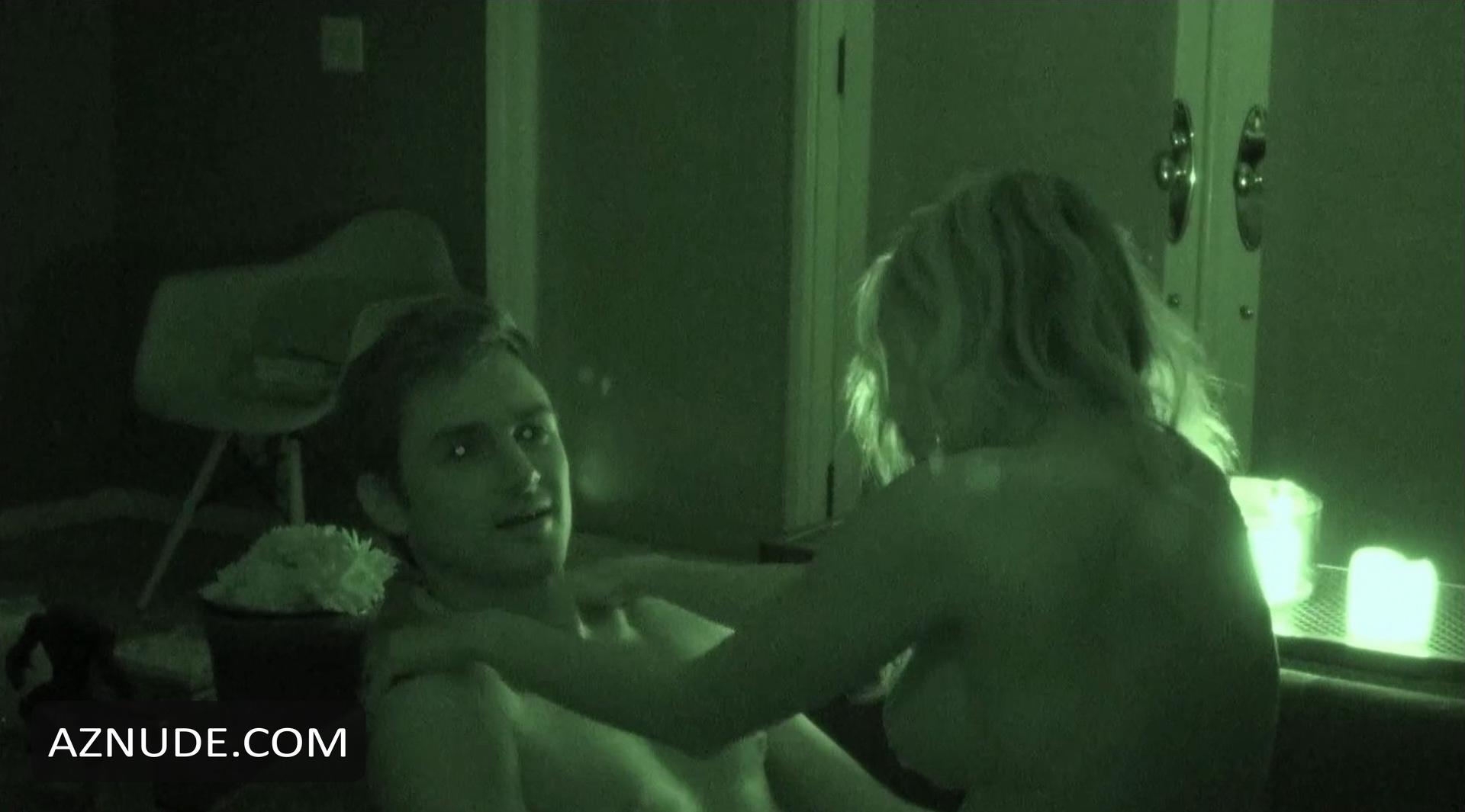 Beatrice Rosen in Bipolar, photo 2