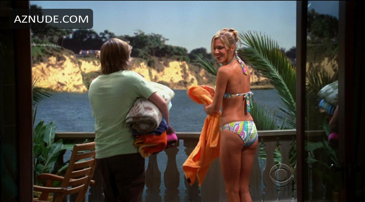 Tricia Helfer in Two And A Half Men, photo 1