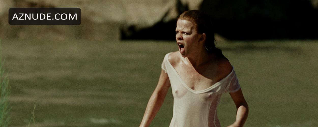 Signe Egholm Olsen in Into The Wild, photo 6
