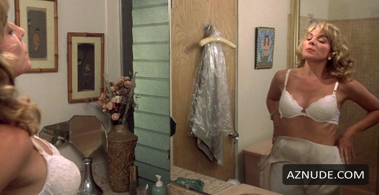 Kim Cattrall in Live Nude Girls, photo 1