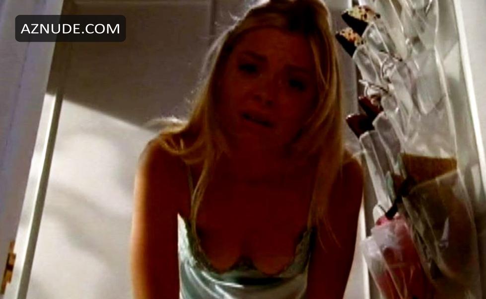 Jaime King in Kitchen Confidential, photo 1