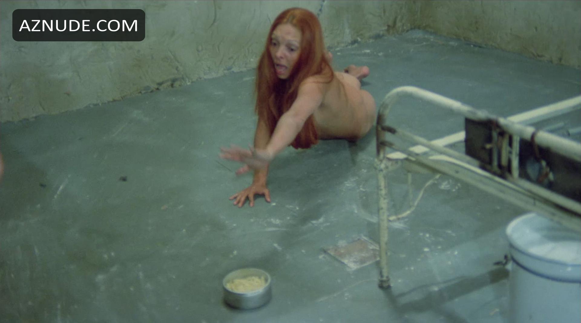 Beni Cardoso in Barbed Wire Dolls, photo 41