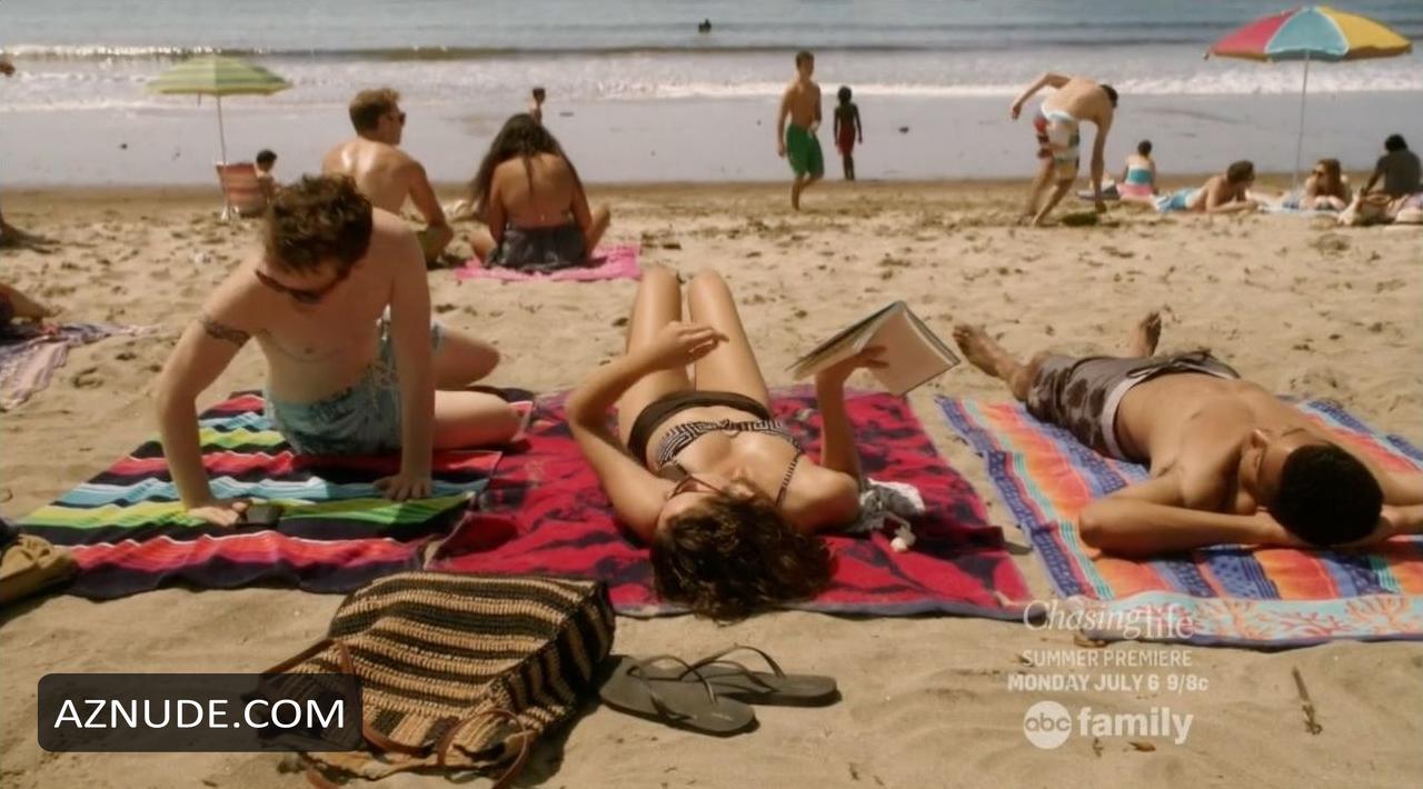 Maia Mitchell in The Fosters (2013-), photo 13