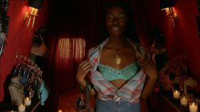 Cecile Bois in Candice Renoir, photo 21