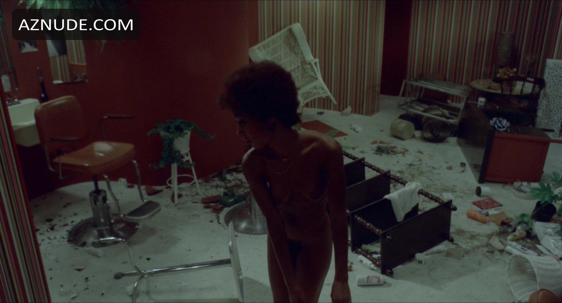 Tanya Boyd in Black Shampoo, photo 52