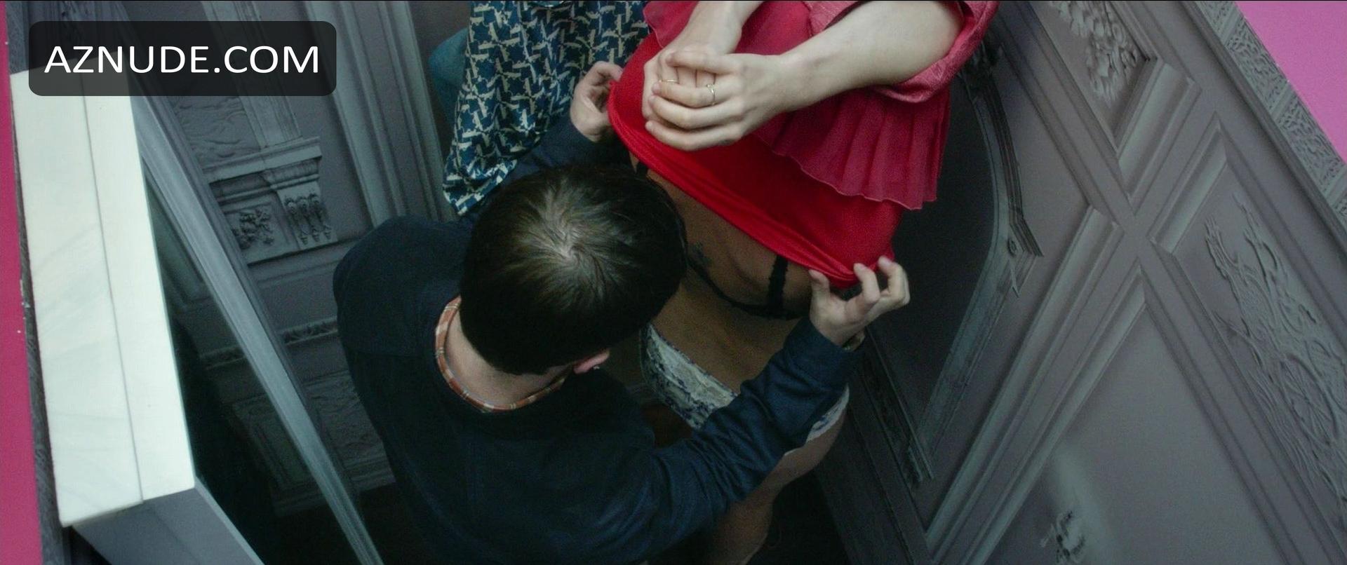 Zoe Kazan in WHAT / IF (2019-), photo 7