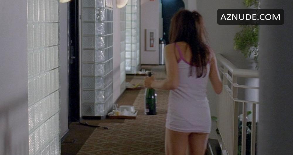 Jenna Dewan in American Virgin, photo 1