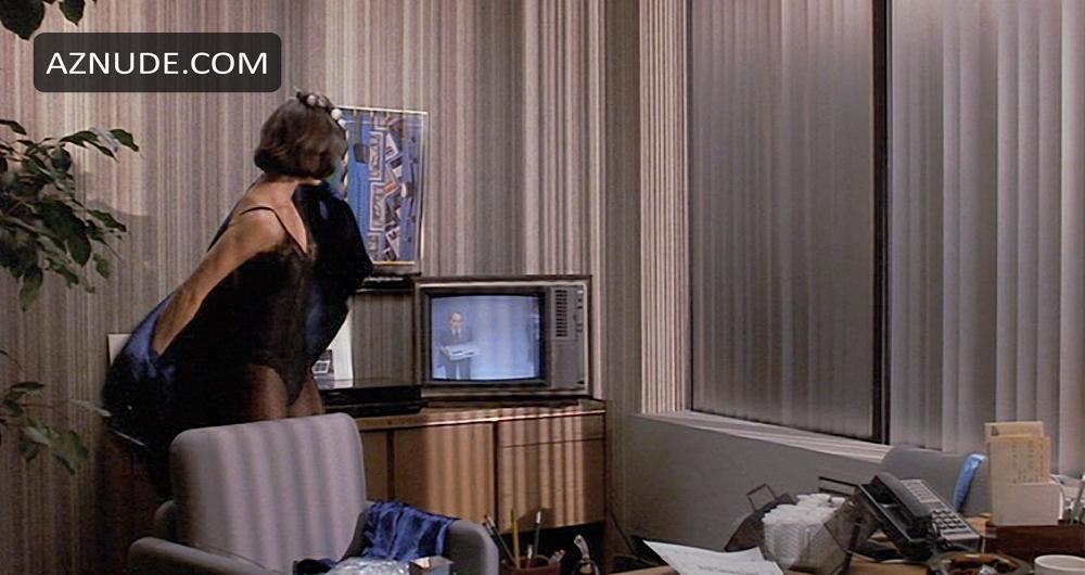 Sela Ward in Nothing In Common, photo 3