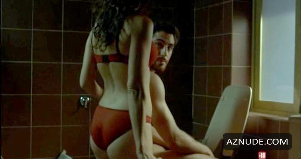 Belen Lopez in La distancia, photo 11