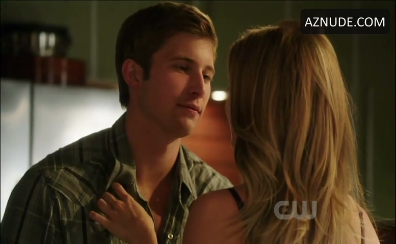 90210 (2008-2012) in 90210 (2008-2012), photo 3