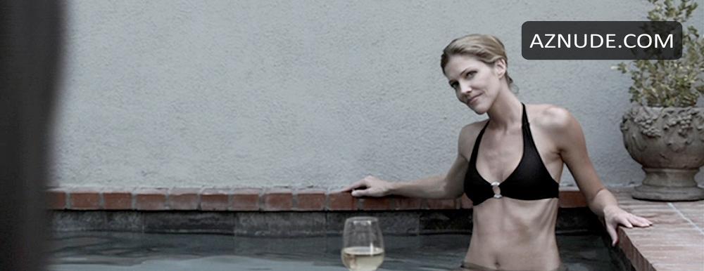 Tricia Helfer in Open House, photo 3
