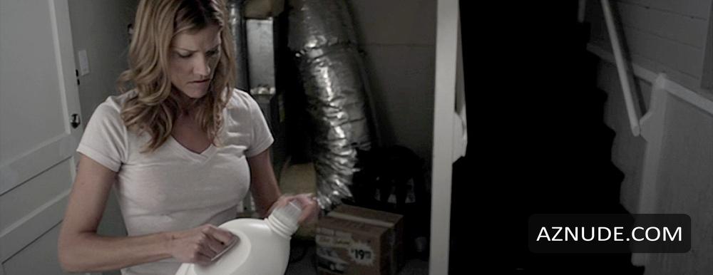 Tricia Helfer in Open House, photo 7