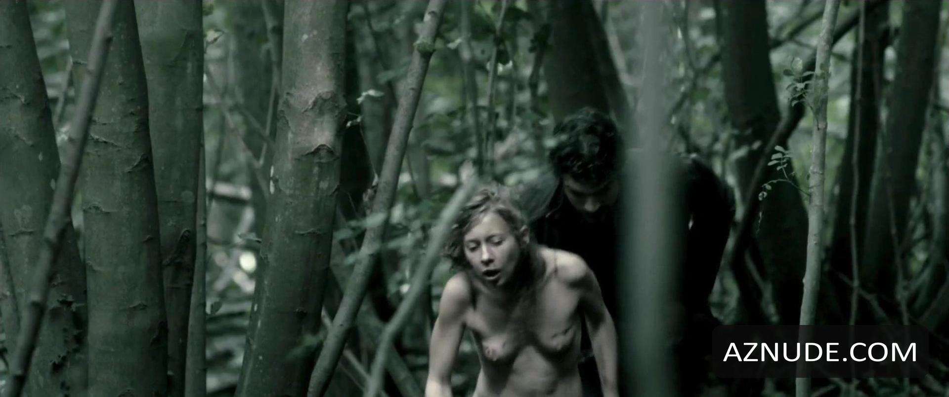 Geraldine Martineau in The Lookout, photo 4