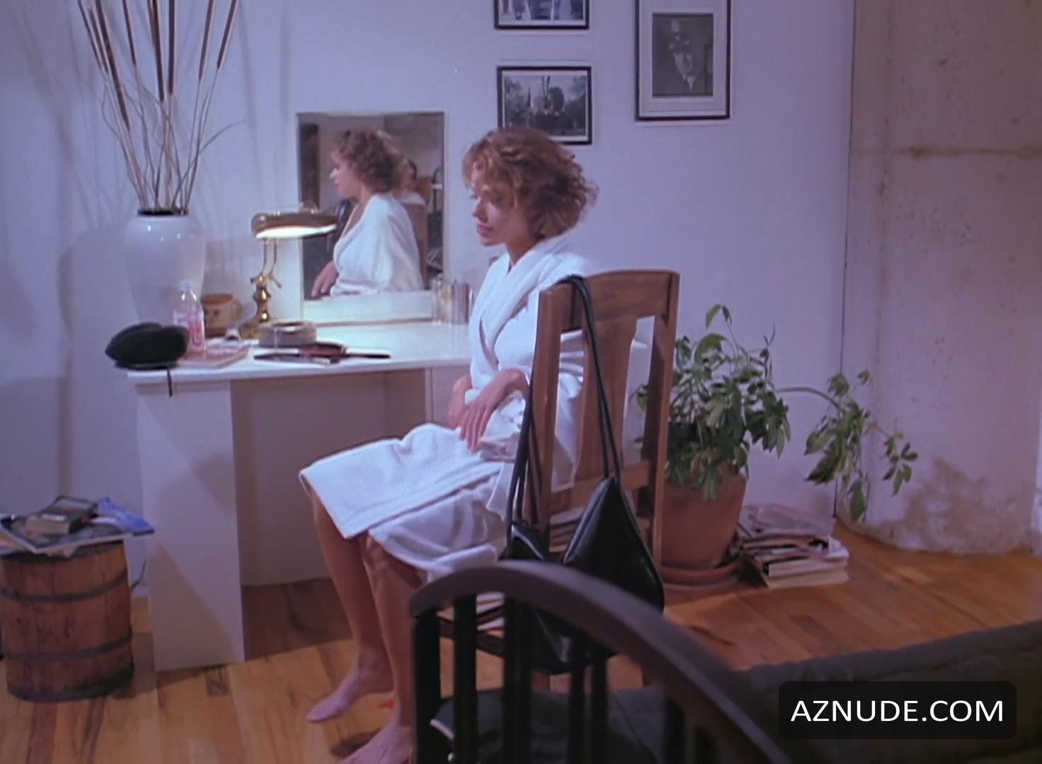 Raquel Krelle in Ghoulies Iv, photo 5