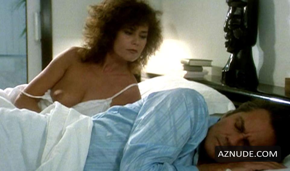 Corinne Clery in Il Miele Del Diavolo, photo 1