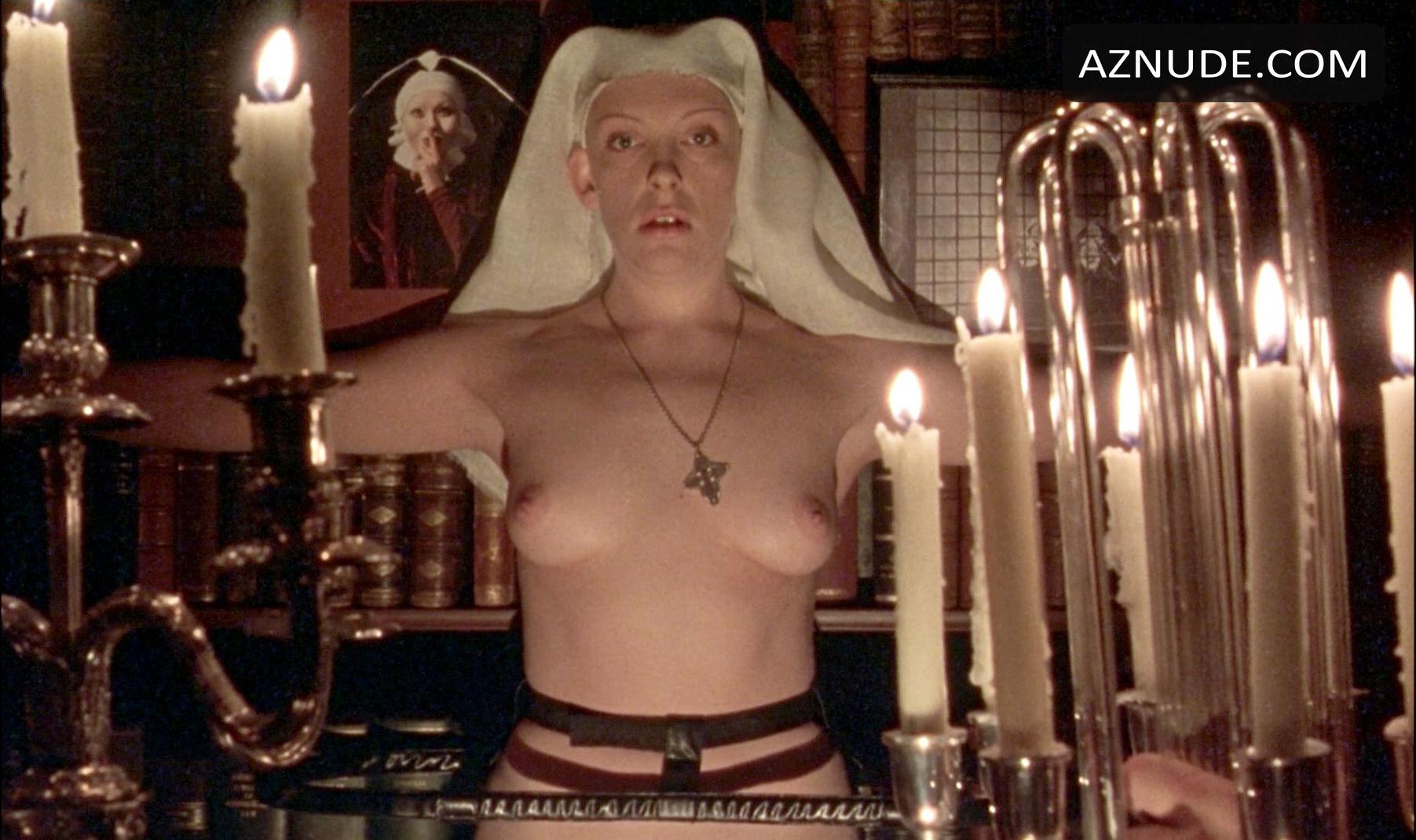 Toni Collette in 81/2 Women, photo 20