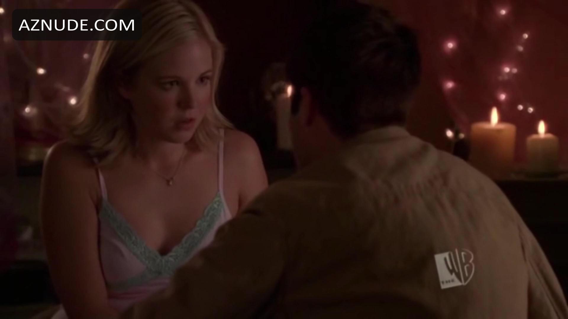 Keri Lynn Pratt in Jack & Bobby, photo 23
