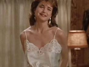 Elizabeth Mcgovern in The Favor, photo 17