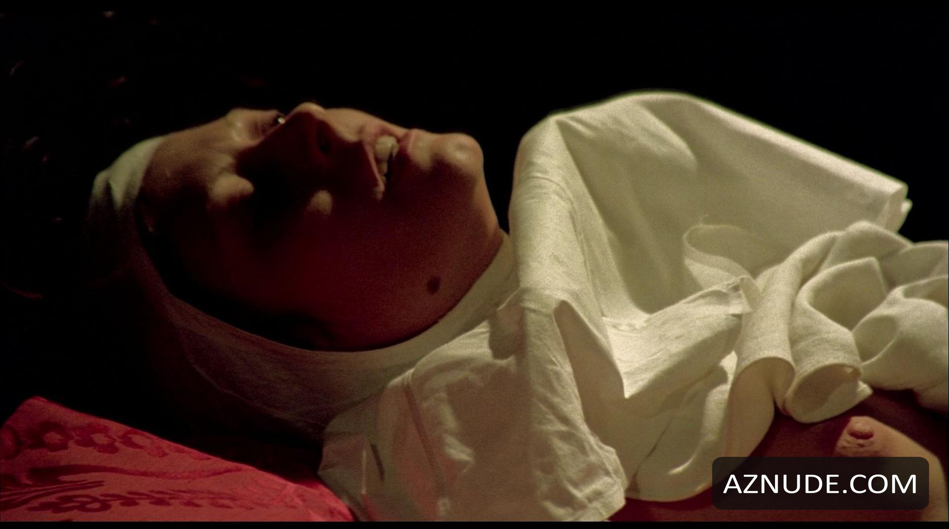 Ana Zanatti in Love Letters of a Portuguese Nun, photo 18