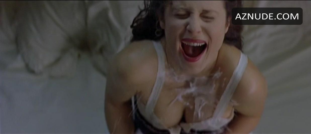 Aitana Sanchez Gijon in The Chambermaid On The Titanic, photo 23