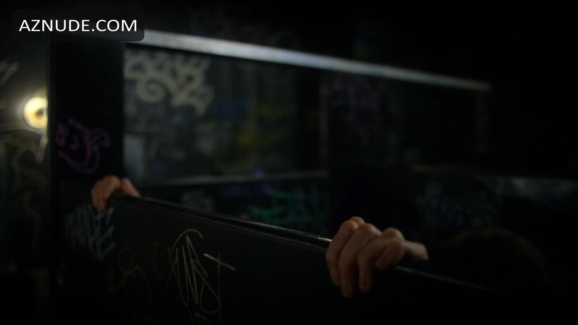 Krysten Ritter in Jessica Jones, photo 15
