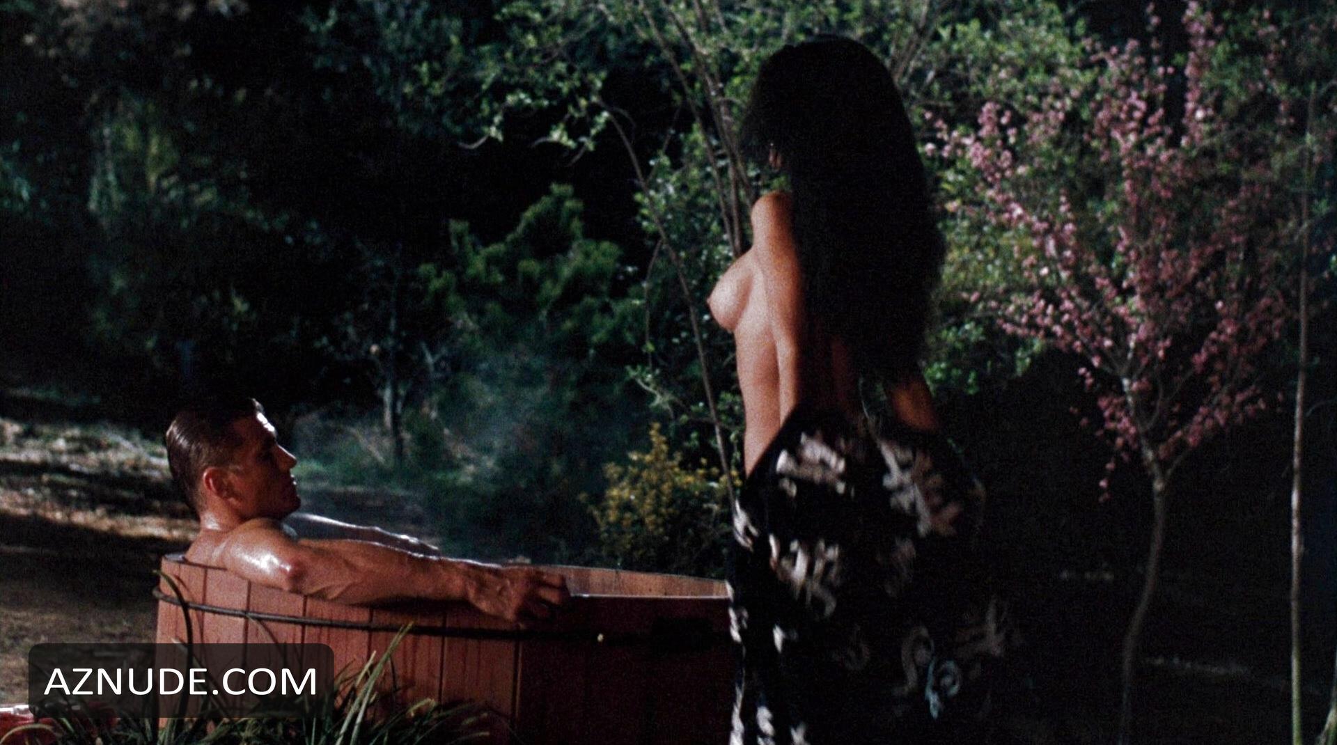 Tia Carrere in Showdown in Little Tokyo, photo 7