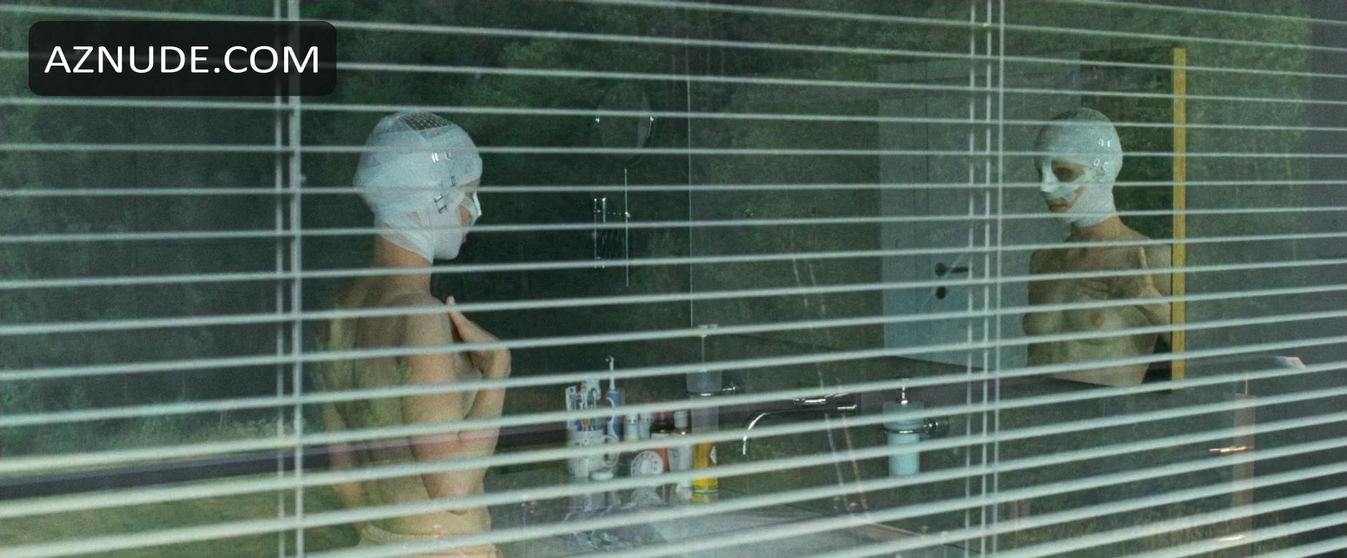 Susanne Wuest in Goodnight Mommy, photo 5