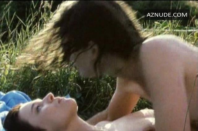 Sophie Ward in A Village Affair, photo 1