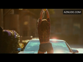 Cameron Diaz in Bad Teacher, photo 23