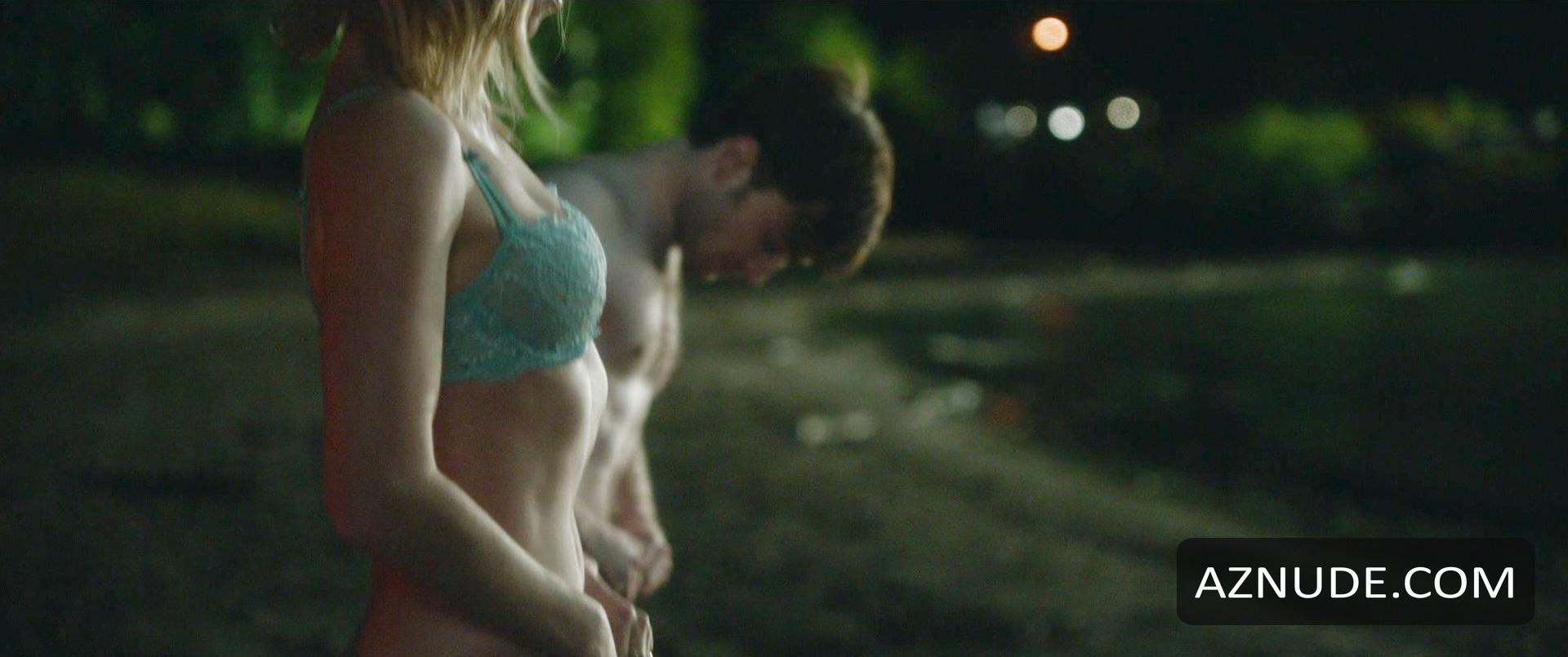 Zoe Kazan in WHAT / IF (2019-), photo 3