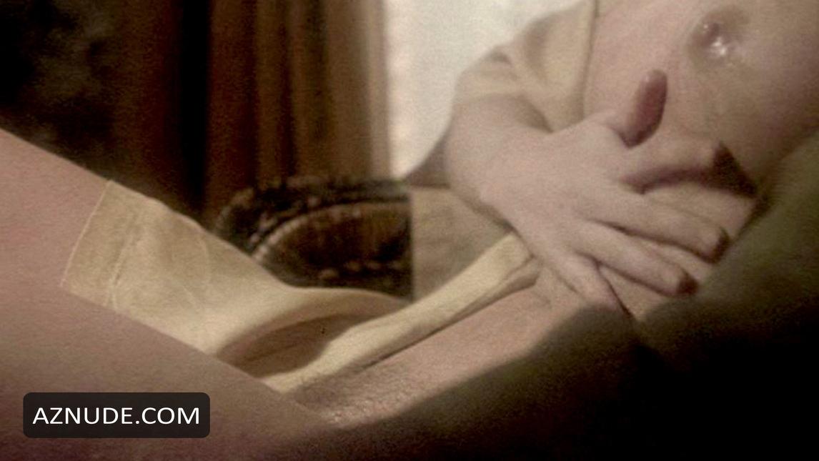 Glory Annen in Felicity, photo 4