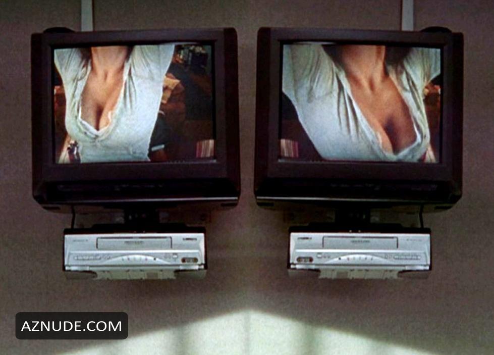 Mircea Monroe in Scrubs, photo 0