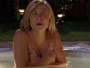 Molly Schade in Eurotrip, photo 10