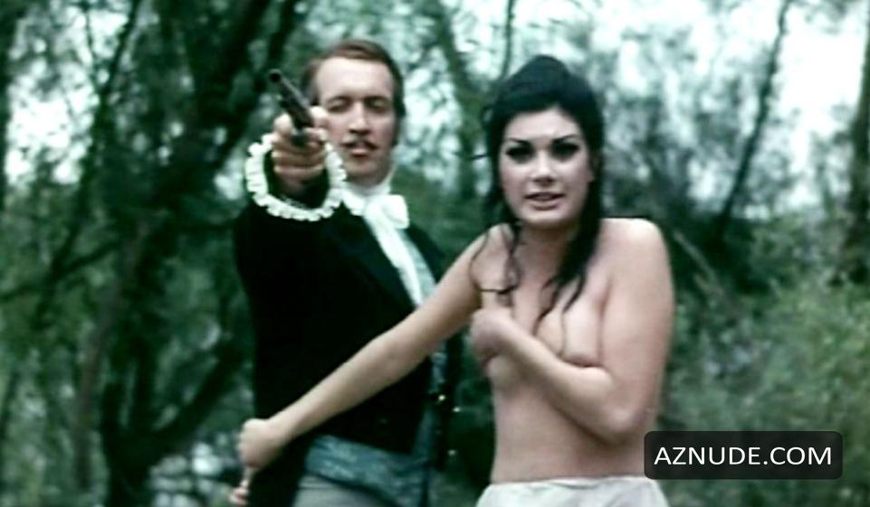 Edwige Fenech in Alle Katzchen Naschen Gern, photo 11