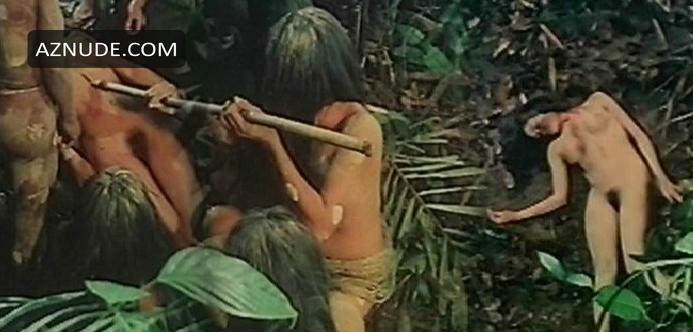 Me Me Lai in Jungle Holocaust, photo 8