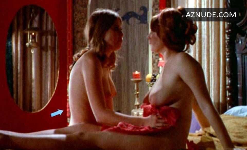 Vincene Wallace in The Secret Sex Lives Of Romeo And Juliet, photo 6