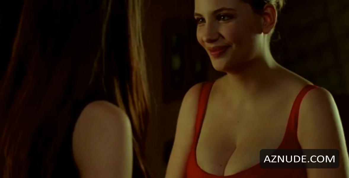 Miriam Giovanelli in Sex, Parties And Lies, photo 9