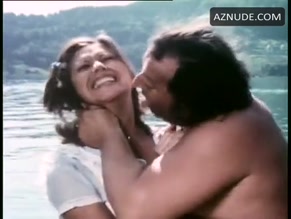 Gisela Hahn in Julia, photo 19