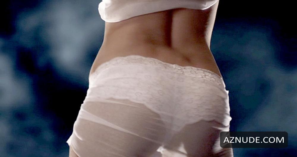 Sophie Monk in The Legend Of Awesomest Maximus, photo 3