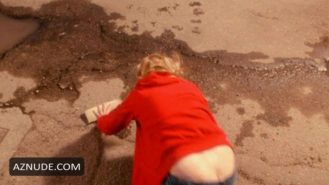 Anna Faris in Smiley Face, photo 1