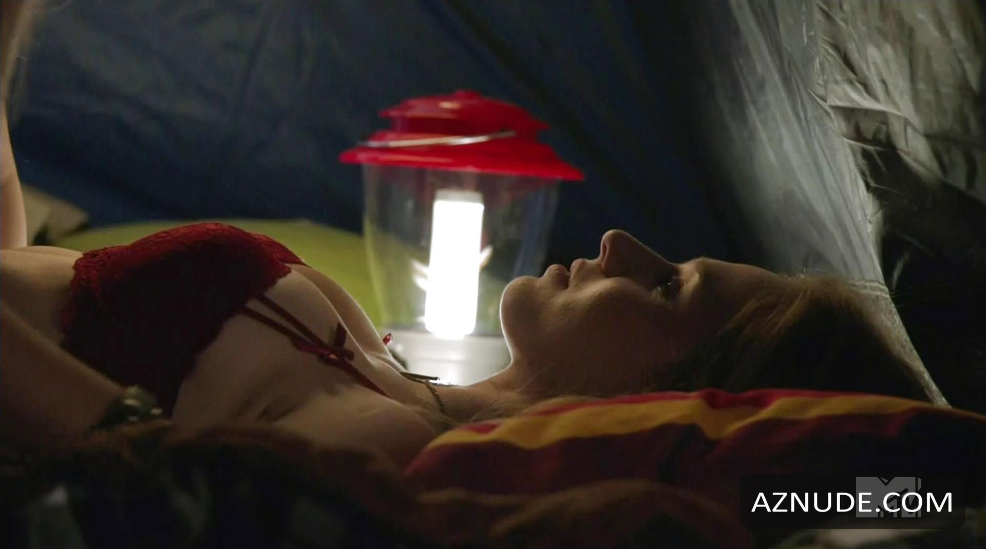 Rita Volk in Faking It (2014-), photo 17