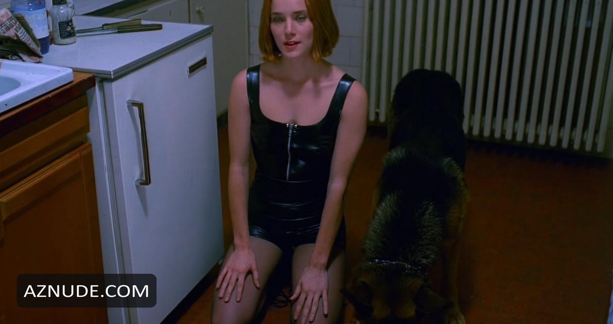 Angela Featherstone in Dark Angel: The Ascent, photo 14