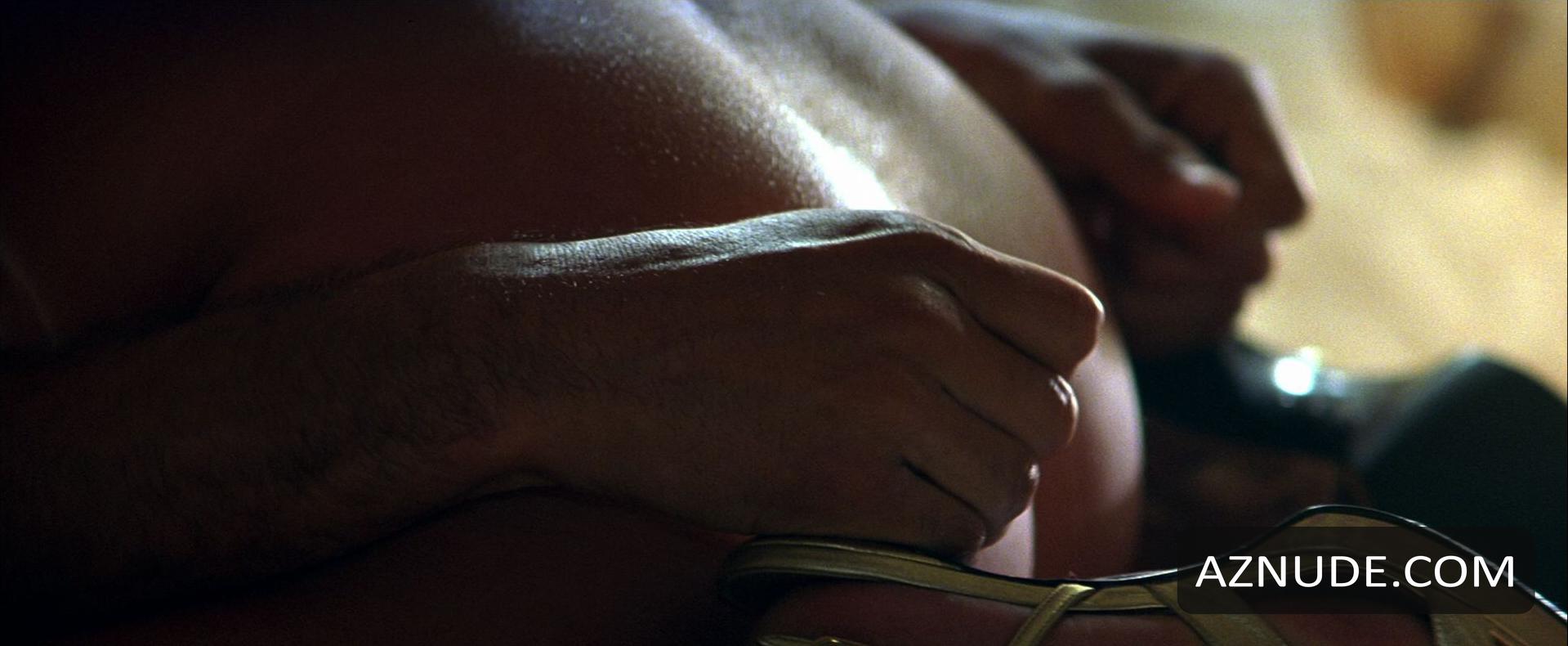 Theresa Russell in Wild Things, photo 19